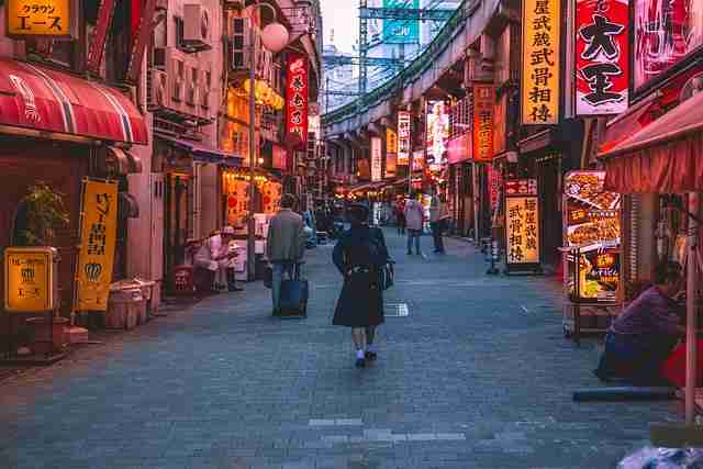 原汁原味·抖音成人版·梳理底层逻辑:策略指南